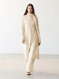 Total look flowing tunic dress