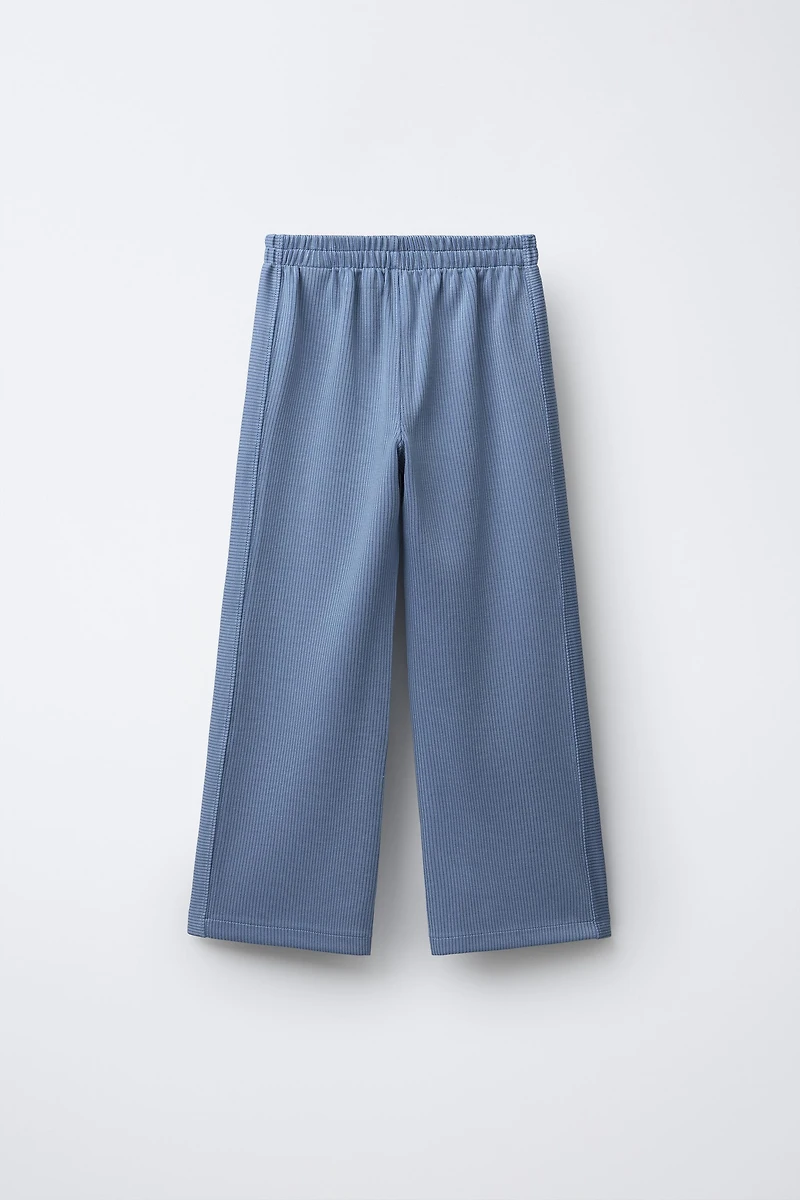 PANTALON CÔTELÉ À JAMBES LARGES AVEC MODAL