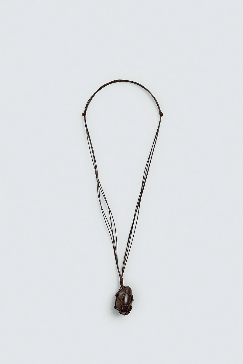 CORD NECKLACE WITH RED PENDANT