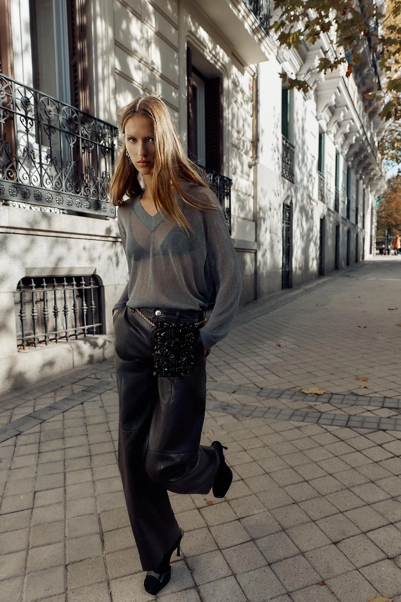 OVERSIZED METALLIC THREAD KNIT JUMPER