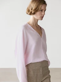 100% linen V-neck blouse