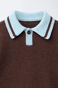 POLO EN MAILLE À COL CONTRASTANT
