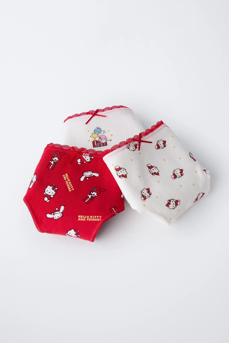 AGES 6-14 / THREE-PACK OF HELLO KITTY © SANRIO UNDERWEAR