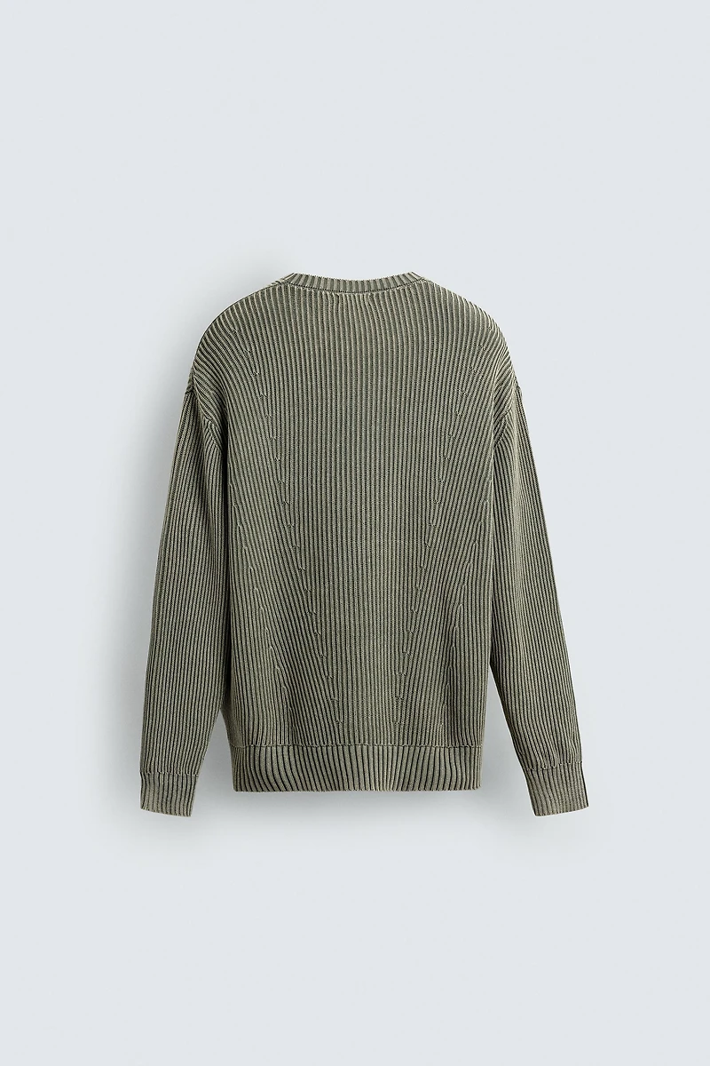 WASHED RIBBED SWEATER