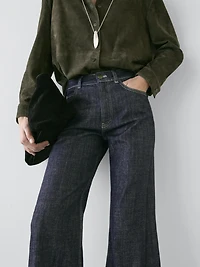 Flared high-waist jeans