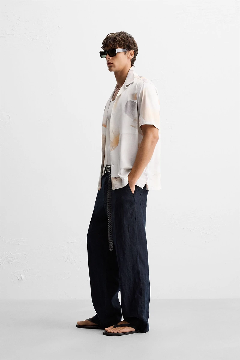 CHEMISE ÉLASTIQUE À IMPRIMÉ ABSTRAIT