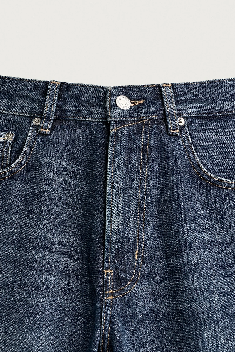 LOOSE FIT CROPPED JEANS