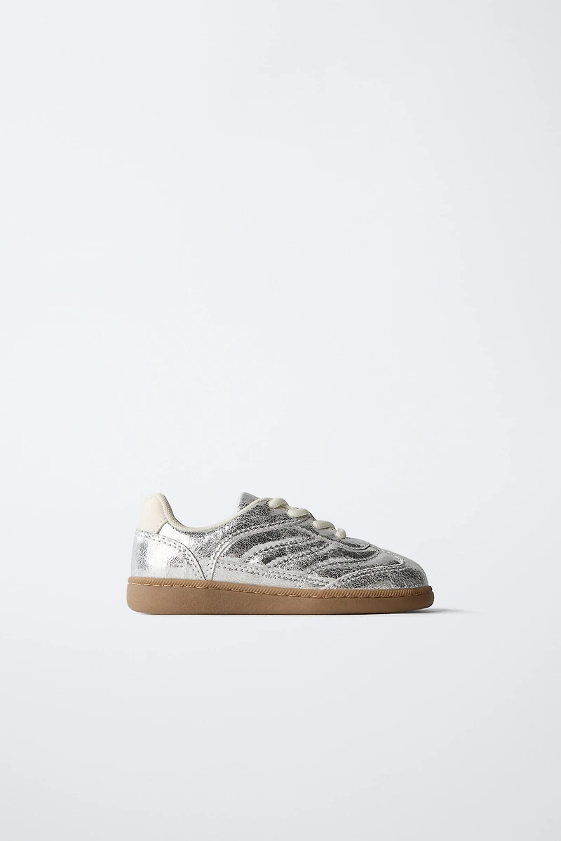 METALLIC SNEAKERS