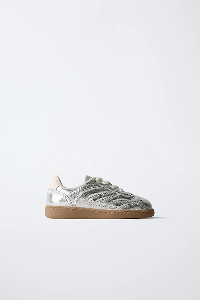 METALLIC SNEAKERS