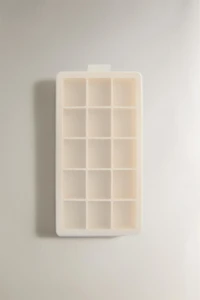 15-CUBE SILICONE ICE TRAY
