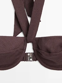 Textured bikini top with underwire and tied neck