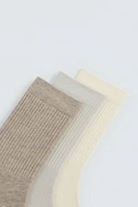 THREE-PACK RIBBED SOCKS
