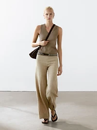 Heavy weight ribbed round neck top