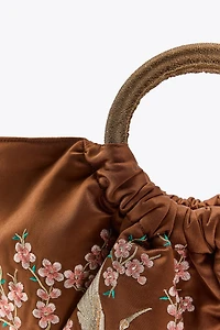 SAC ÉVENTAIL BRODERIES FLEURS OISEAUX