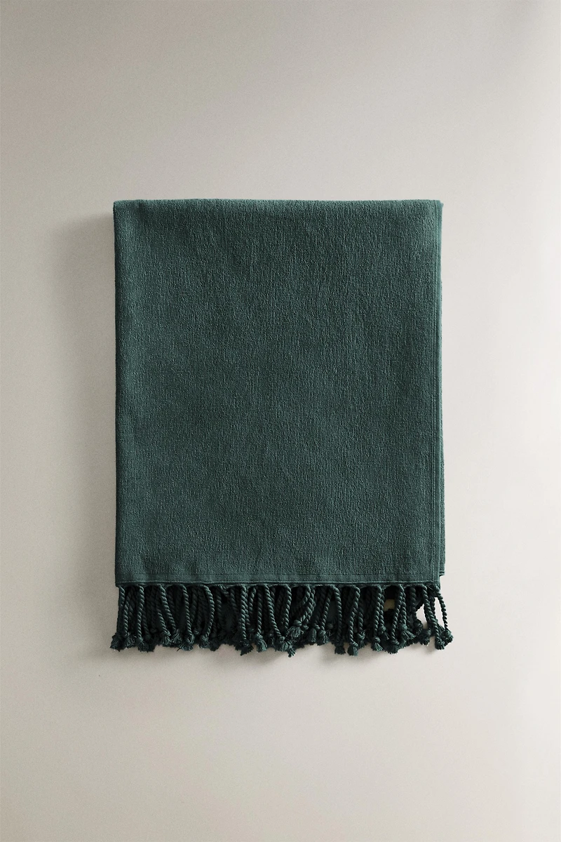FRINGED COTTON BEACH TOWEL