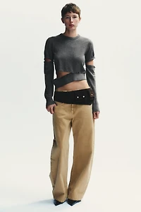 BUTTON KNIT DETACHABLE SWEATER