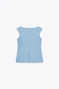 FITTED VEST