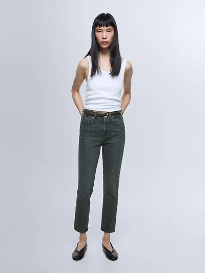 Mid-rise cropped slim fit jeans