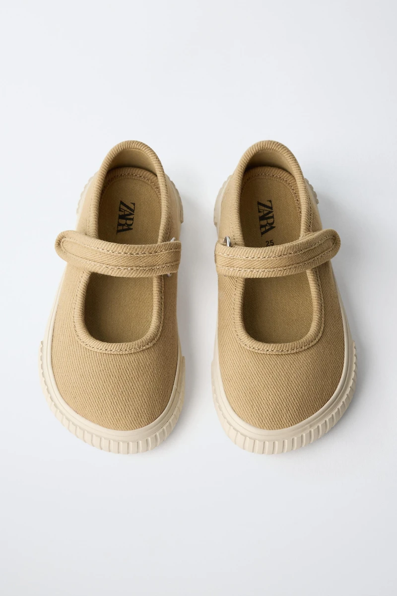 TEXTILE BAREFOOT MARY JANE SNEAKERS