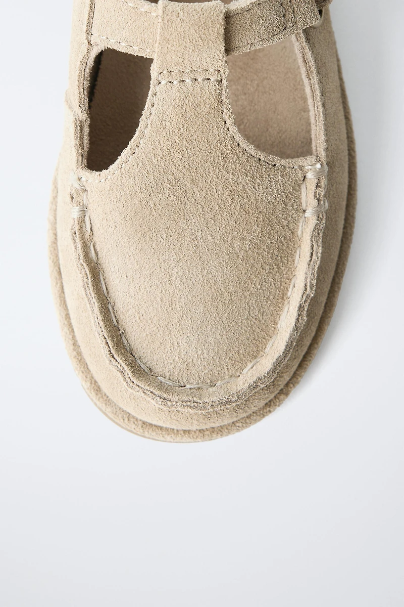 LEATHER SHOES