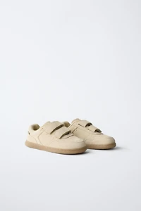 STRAPPY LEATHER BAREFOOT SNEAKERS