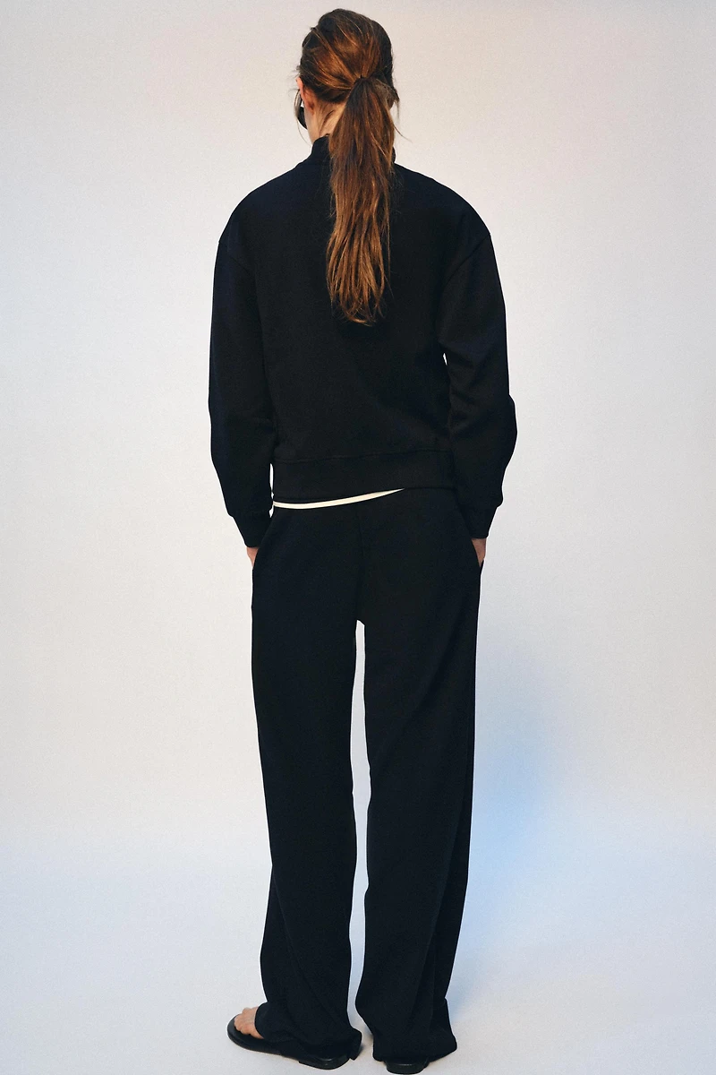 ZA ZIP-UP SWEATSHIRT
