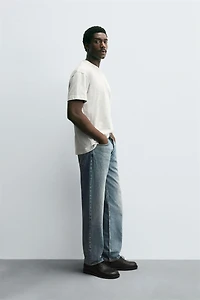 STRAIGHT FIT JEANS