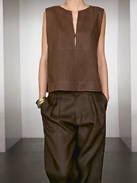 100% linen blouse with seam details
