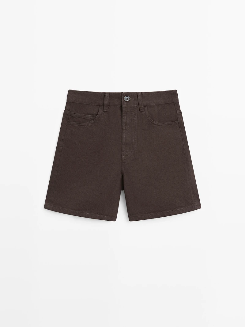 Mid-rise denim shorts