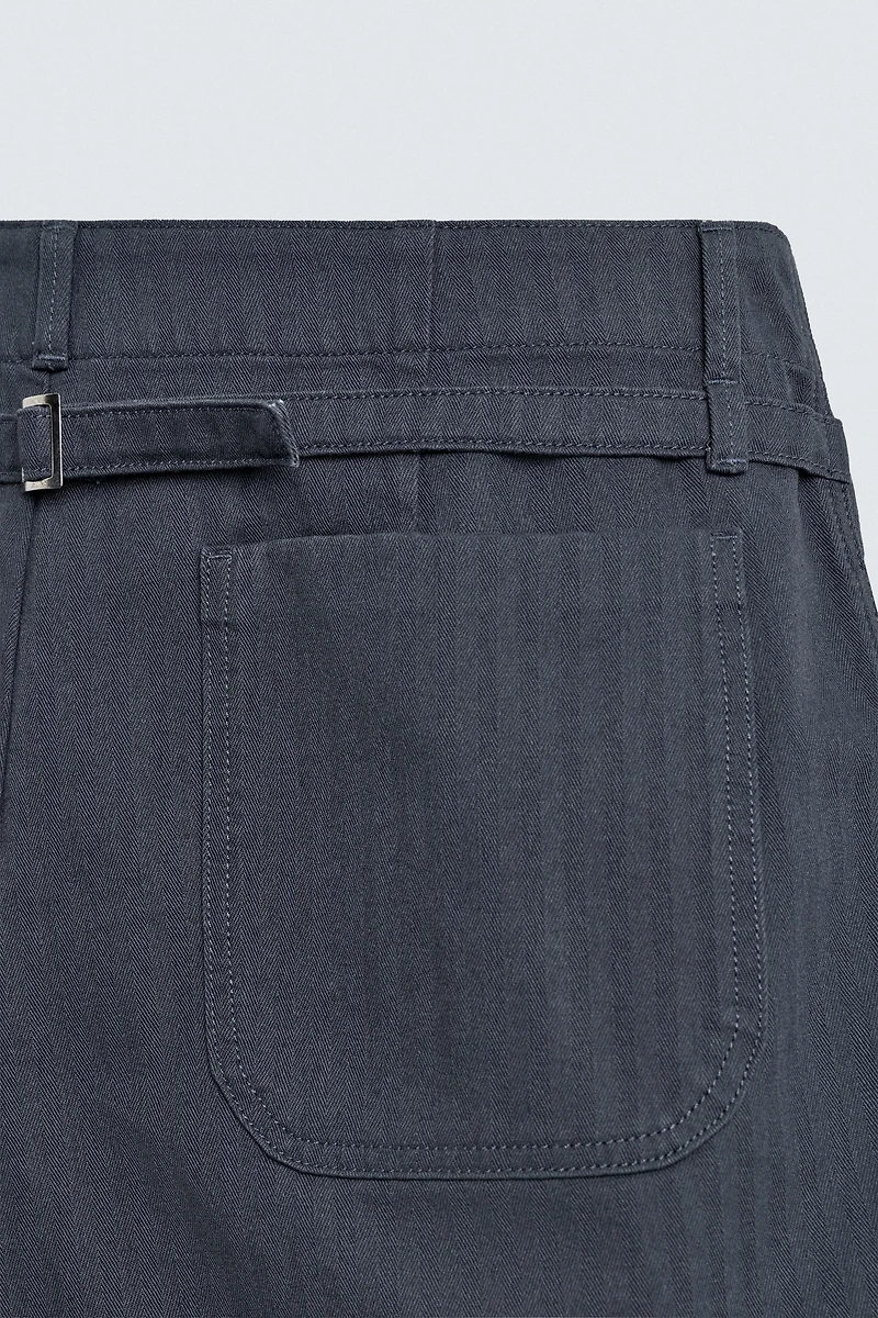 HERRINGBONE TEXTURED COTTON SHORTS