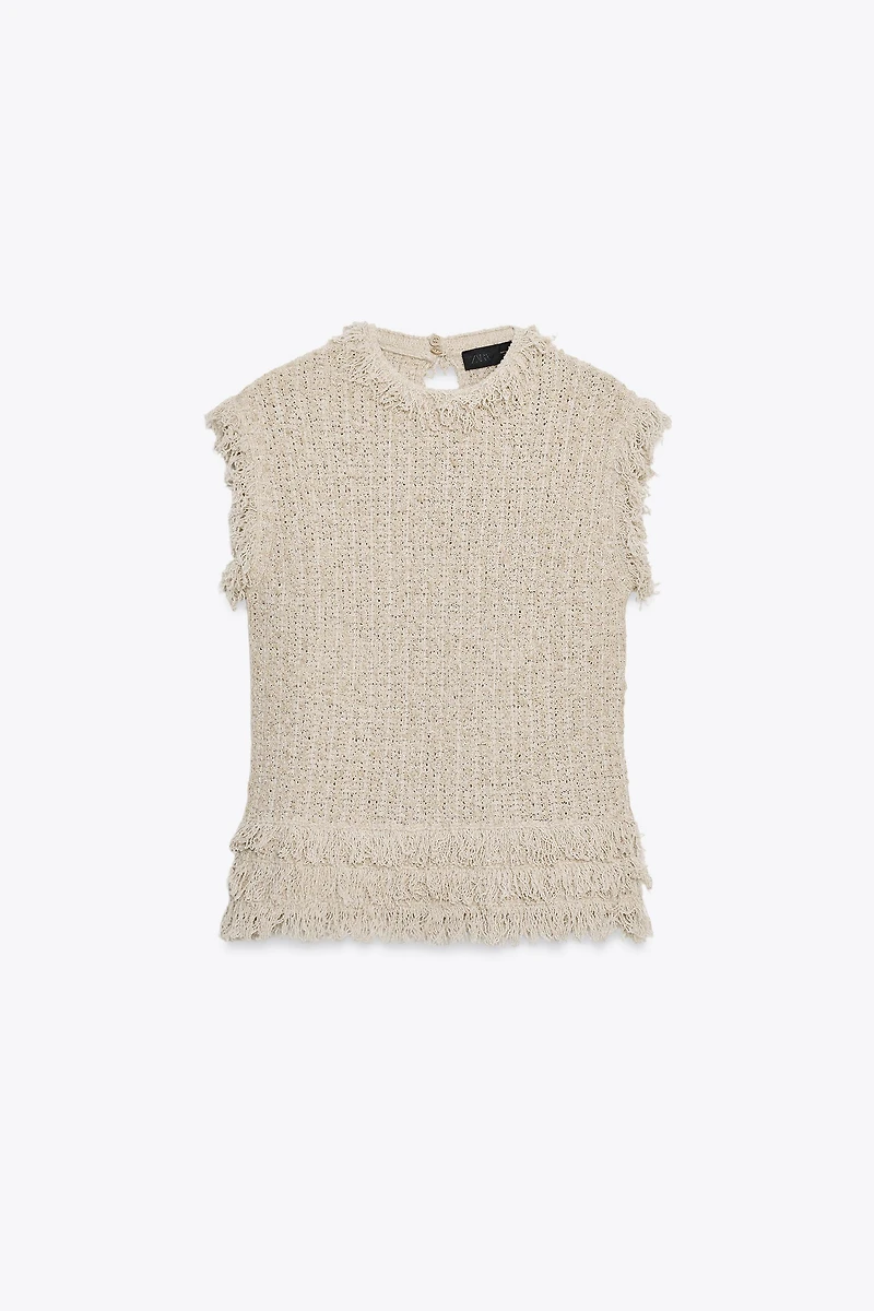 TEXTURED KNIT FRINGED TOP