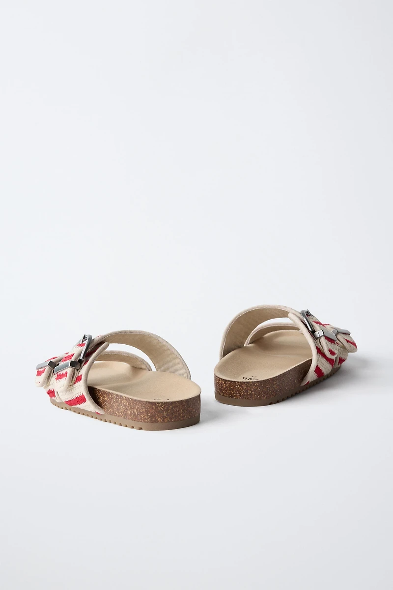 CROCHETED BUCKLE SANDALS