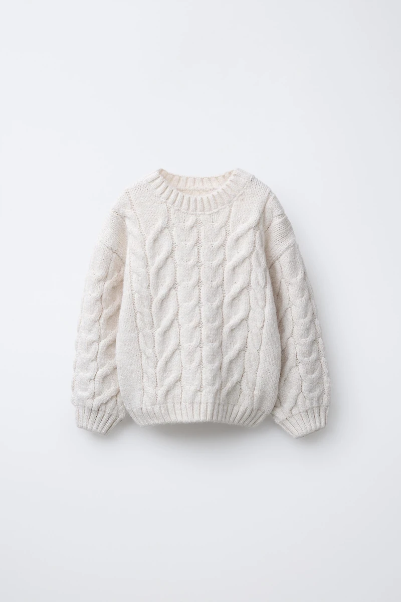 CABLE KNIT SWEATER