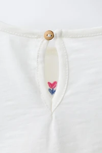 EMBROIDERED FLORAL T-SHIRT