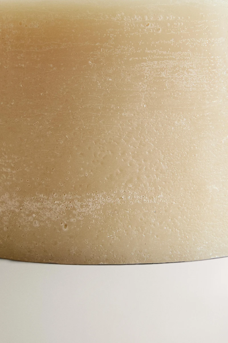 LARGE DECORATIVE CANDLE