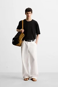 CONTRAST EMBROIDERY T-SHIRT