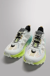 RUNNING SNEAKERS