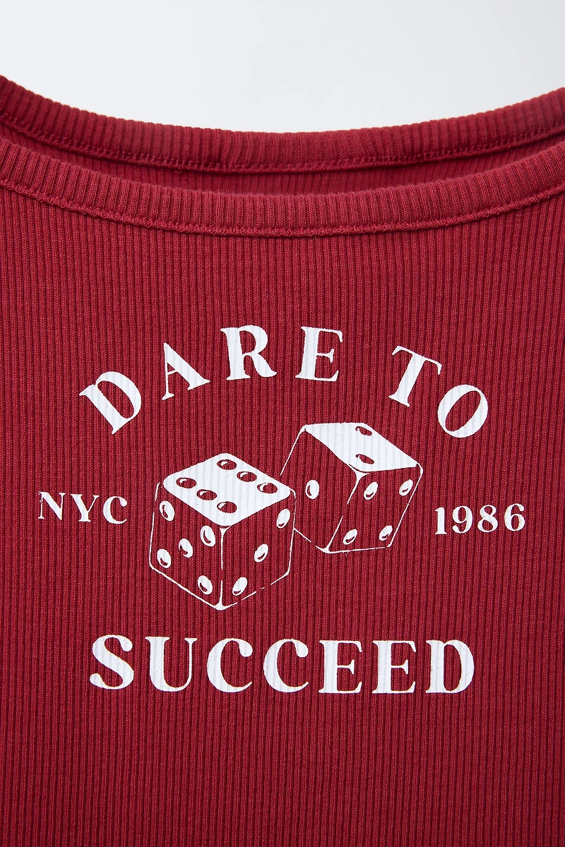 RIBBED TEXT TOP