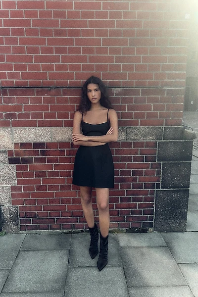 STRAPPY MINI DRESS