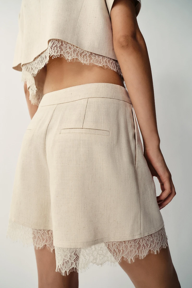 LACE TRIM SHORTS