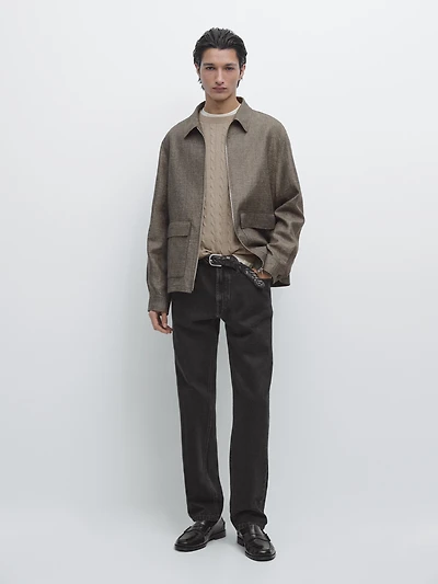 Short jacket with pocket details