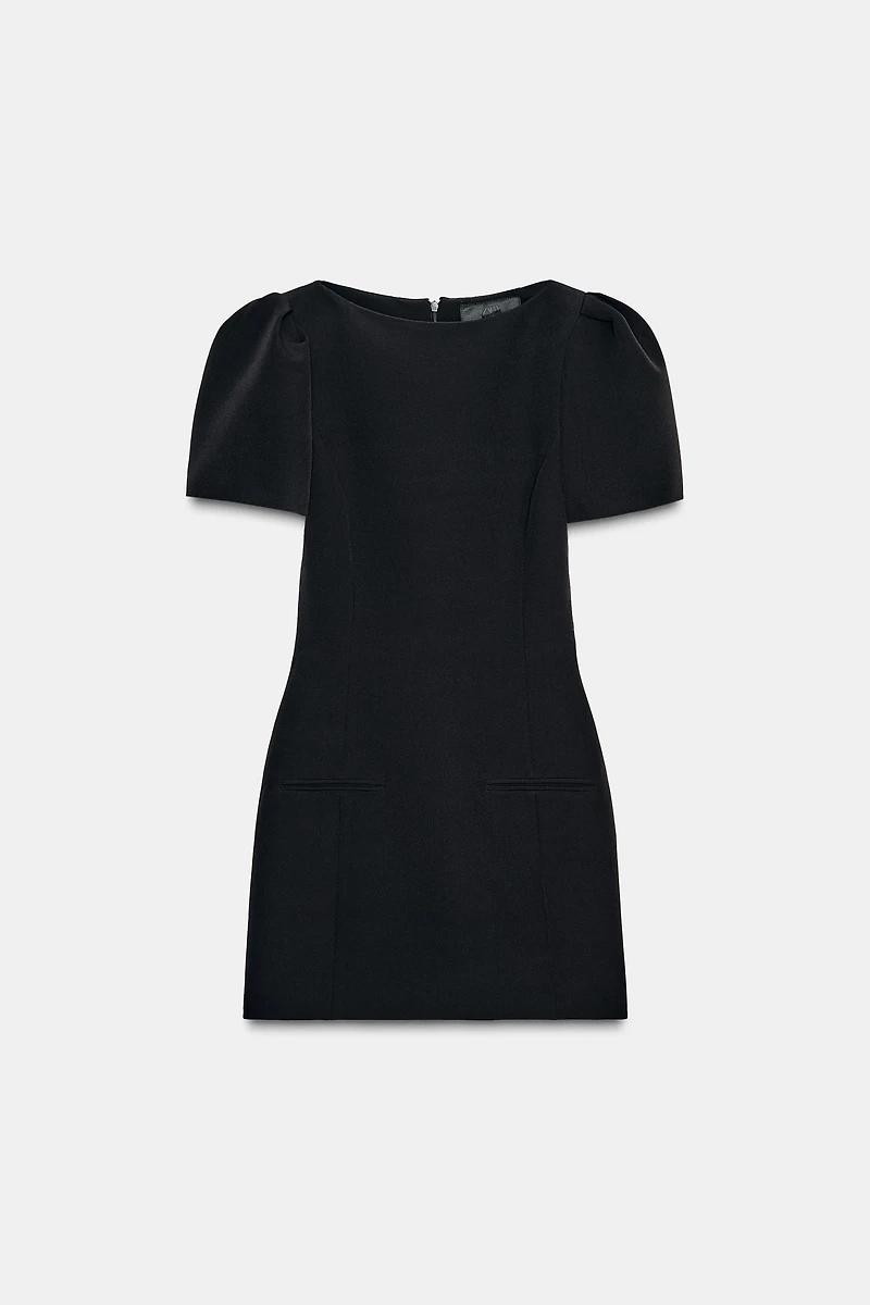 SHORT PLEATED POCKET DRESS