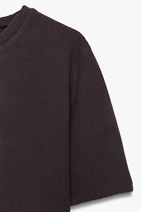 CUT-OUT KNIT TOP