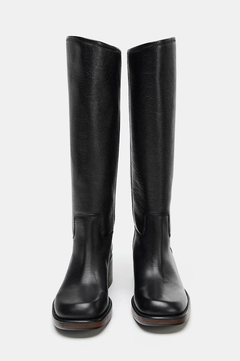 BOTTES À TALONS EN CUIR