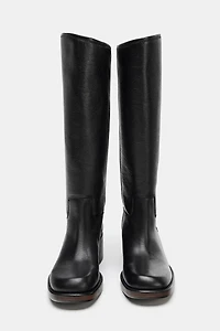 BOTTES À TALONS EN CUIR