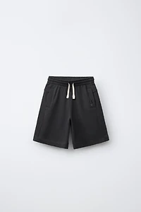 PLUSH LABEL SHORTS