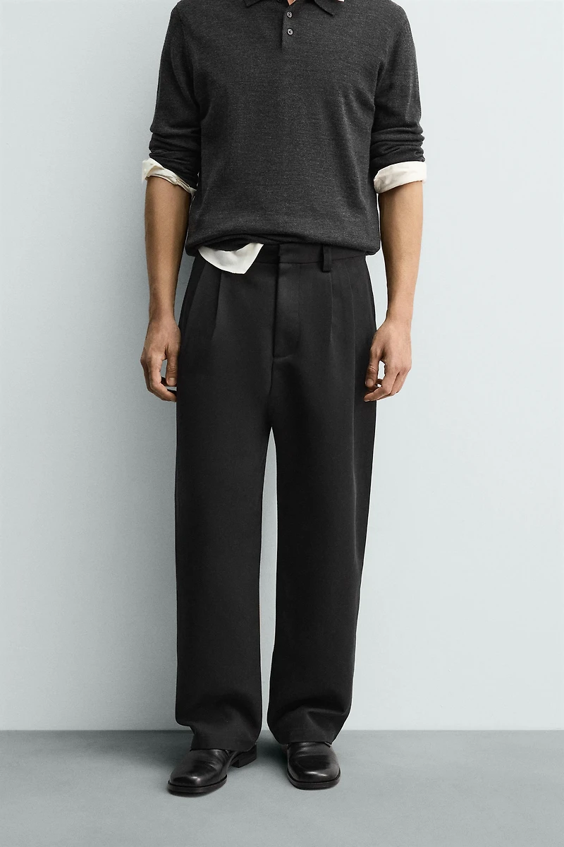 RELAXED BALLOON FIT PLEATED PANTS