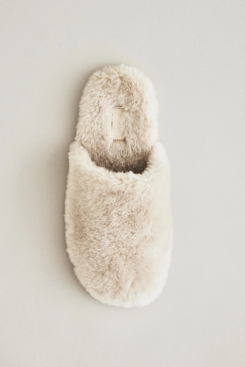 FAUX FUR MULE SLIPPERS