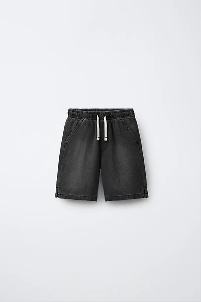 BERMUDA EN JEAN LOOSE