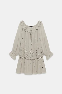 ROBE EN GEORGETTE À VOLANTS ET BRILLANTS
